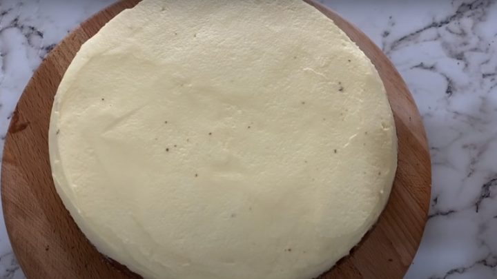 Lahodný dort se smetanovou náplní