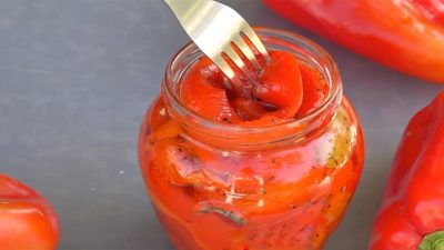 Předkrm z pečených paprik