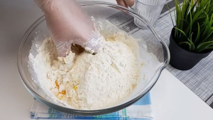 Domácí croissanty plněné krémem