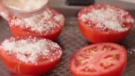 Zapečená rajčata s parmazánem