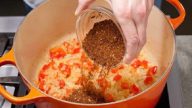 Tajné triky šéfkuchařů: Proč vařit rýži s octem?