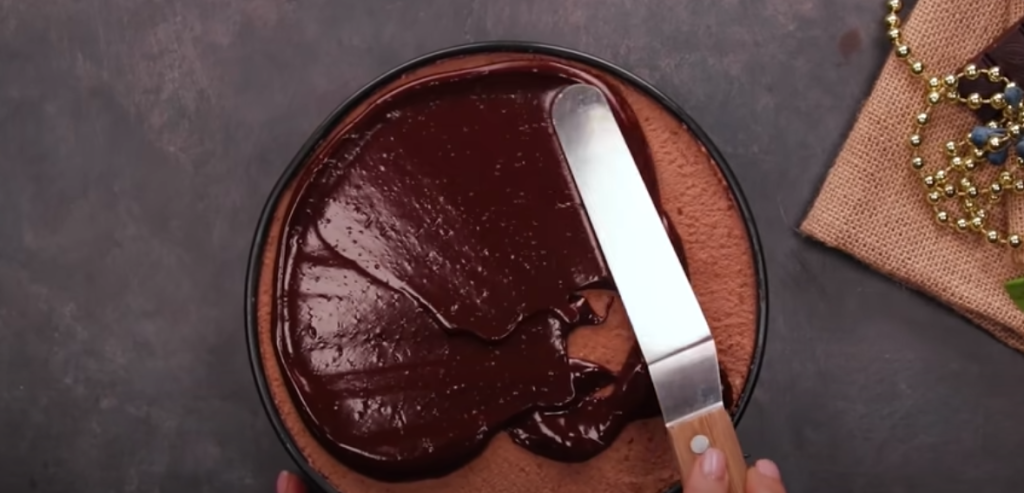 Famózní dort à la Ferrero Rocher: NEPEČENÝ recept, který nikdo ...