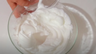 Recept na lahodný jogurtový moučník, který budete milovat