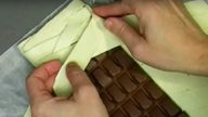 Cop z listového těsta s čokoládou