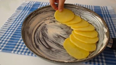 Jednoduchá bramborová omeleta