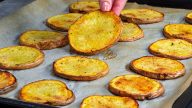 Domácí pečené bramborové chipsy