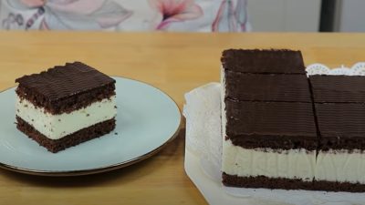 Kakaový dort se smetanovou náplní