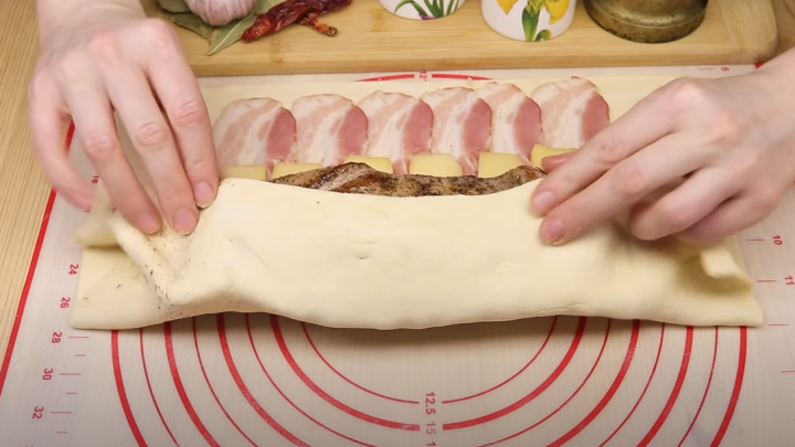 Panenka v krustě z listového těsta