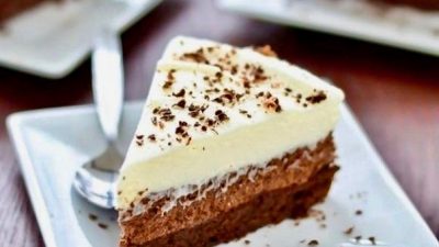 „Čokoládový polibek“ – jemný, elegantní a extrémně lahodný dort