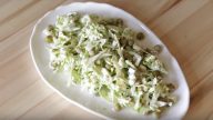 Tři skvělé a jednoduché recepty na zelné saláty bez masa