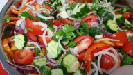 Nakládaný zeleninový salát