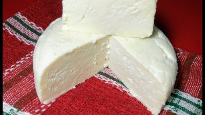 Domácí sýr z mléka