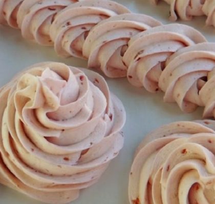 Jednoduchý recept na skutečně chutný jogurtový krém