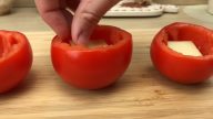Lahodná plněná rajčata, která si zamilujete