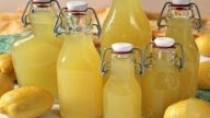 Osvěžující a lahodný citrónový likér s kapkou alkoholu dvakrát jinak
