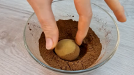 Nepečené Tiramisu lanýže z kávového mascarpone, plněné nutellou