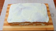 Dokonalý domácí medový dort se smetanovým krémem