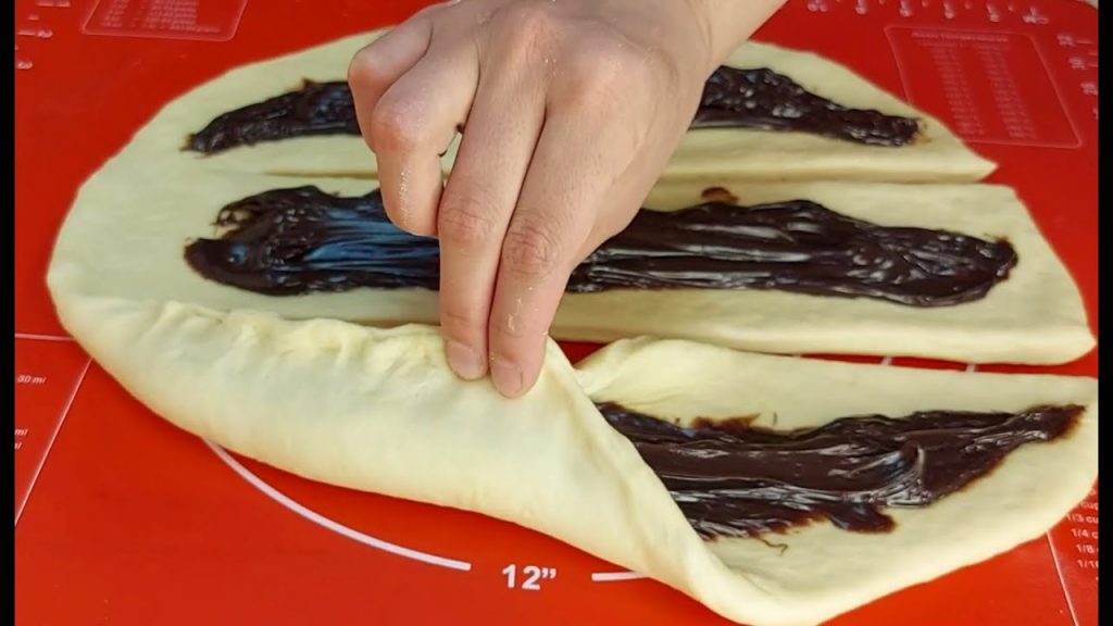 Čokoládový dort ve stylu Ferrero Rocher - VařímeDobroty.cz