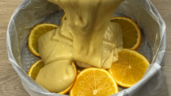 Rychlý pomerančový dort ze čtyř základních surovin