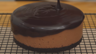 Nepečený čokoládový dort ze smetanového sýra a sušenek Oreo