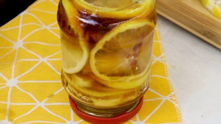 Nakládané citrony, které se skvěle hodí k hřejivému čaji