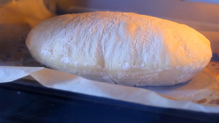 Upečte si doma jedinečný italský chléb ciabatta