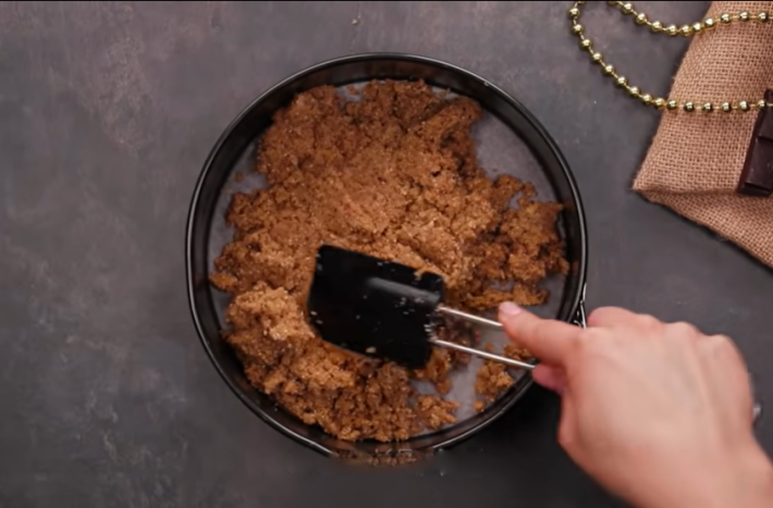 Čokoládový dort ve stylu Ferrero Rocher - VařímeDobroty.cz