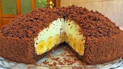 Domácí krtkův dort s tvarohem a smetanou