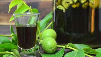 4 recepty na tradiční ořechovou tinkturu
