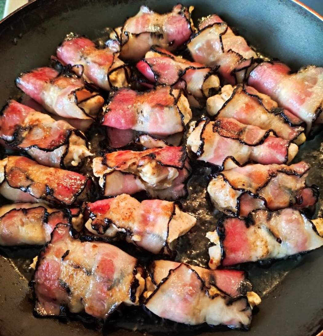 Kuřecí gyros rolky ve slanině