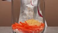 Vepřová krkovička s krémovou rýží pečená ve sklenici