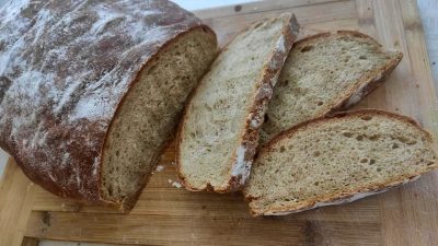 Pšenično-žitný pivní chlebík