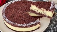 Nepečený sušenkový dort s krémem z bílé čokolády a mascarpone