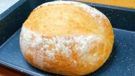 Rolovaný bílý chléb