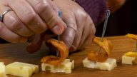 6 druhů sýrových jednohubek bez rohlíků + recept na omáčku