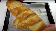 Jednoduchý bílý chléb