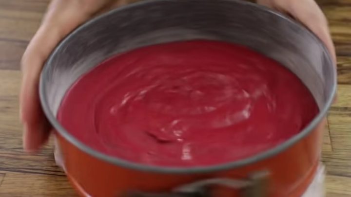 Valentýnský Red Velvet dort