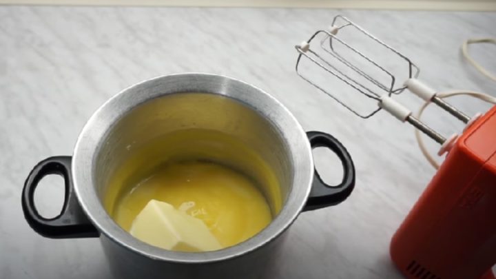 Domácí pudinkáče s vanilkovým krémem