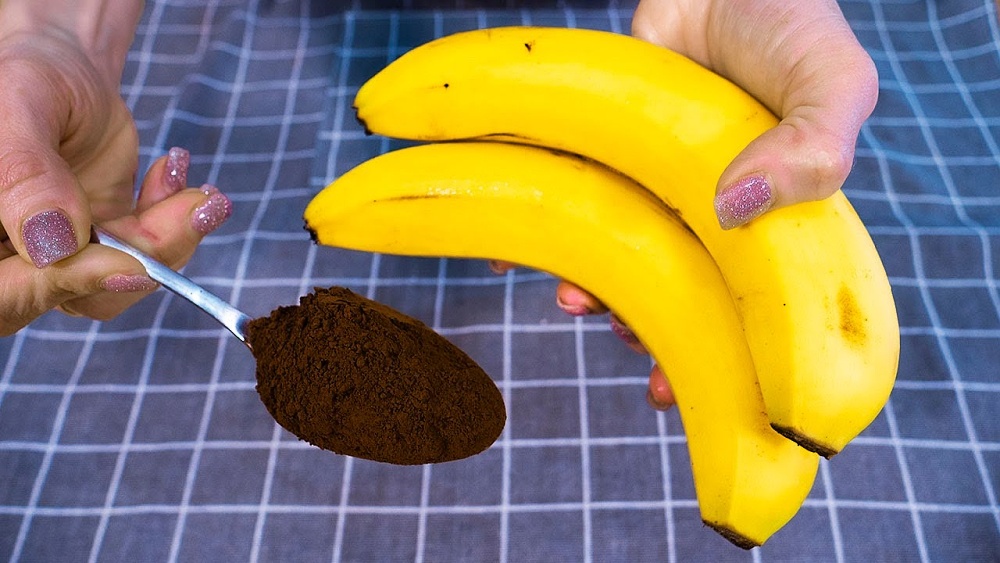 Banánový dortík bez mouky a cukru