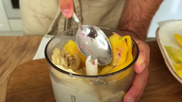 Domácí banánová zmrzlina v 5 příchutích
