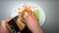 Rychlý kedlubnový salát s mrkví
