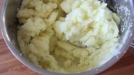 Jemná bramborová kaše s máslem