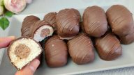 Nepečené kokosové tyčinky se třemi druhy čokolády