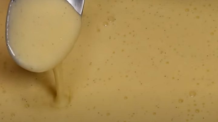 Vaječný likér s vanilkou
