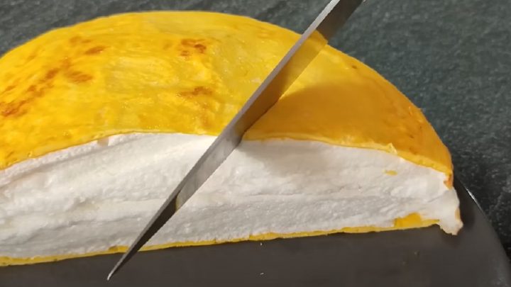 Francouzská omeleta se sněhem z bílků