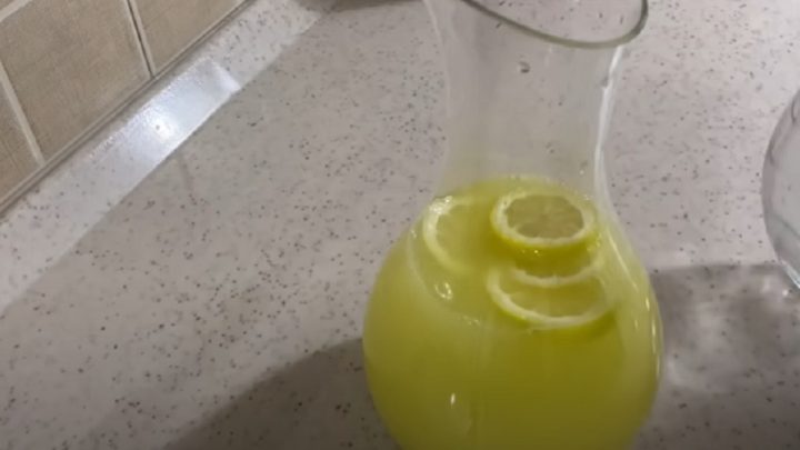 Domácí citronáda ze 3 ingrediencí