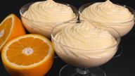 Pomerančové poháry s vanilkou a mascarpone