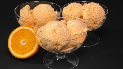 Rychlá domácí pomerančová zmrzlina