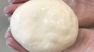 Domácí mozzarella ze 3 ingrediencí