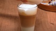 Nepečené vanilkové řezy s Caffè latte